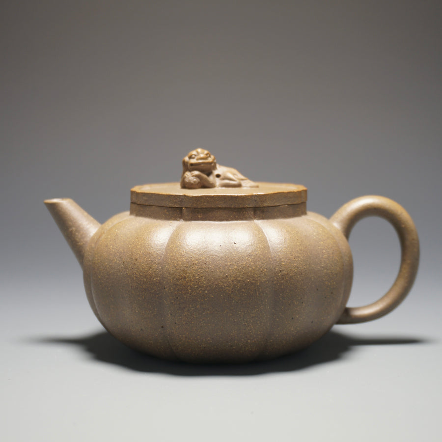 Fully Handmade Jiangpo-Qingni Jingwen Lion Head Yixing Teapot